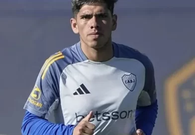 Carlos Palacios sintió molestias y no pudo completar las prácticas