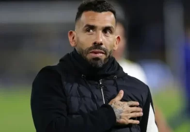 Tévez: «El Vasco maneja el mundo Boca a la perfección»