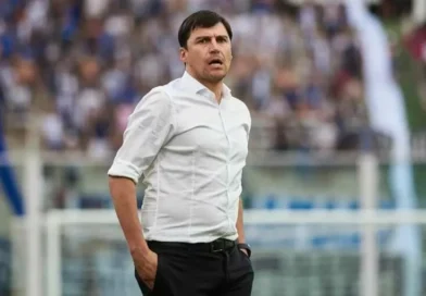 Ni Demichelis ni Palermo: Estudiantes va por Alexander Medina como DT