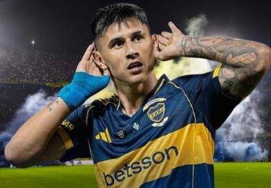 Adam Bareiro sufrió un doble desgarro y Boca lo pierde hasta después del Mundial