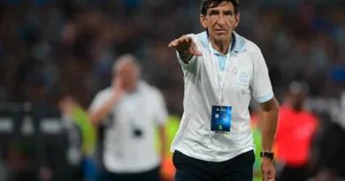 Gustavo Costas y su autocrítica tras la derrota de Racing: «Tenemos fallas groseras»