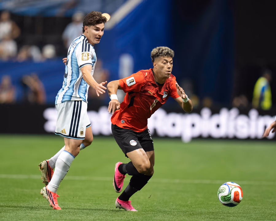 Julián Álvarez dijo: “Nos sentimos locales y este equipo siempre saca algo más”