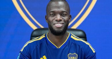Boca hizo oficial el fichaje de Enner Valencia