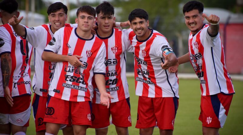 Regional Amateur: Atlético Paraná y Neuquén clasificaron y ahora se enfrentarán entre sí